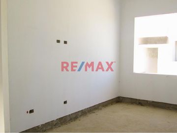 # 🏡 CASA ALGARROBO - Tu Hogar Ideal en La Mariposa ✨

🎯 **Oportunidad Única en Casco Gris**
Descubre esta excepcional casa de 207 m² construidos so