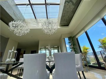 Se Vende PenHouse 1.321 Mts Costa del Este USD$4,300,000,oo
