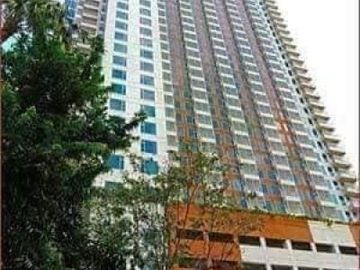 2 BR Ready to Move In, Manila area near LRT 1, PGH, Beside Robinsons, Central bank, Moa,Roxas Blvd, Pedro Gil, UP