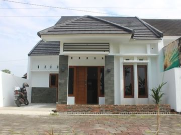 RUMAH MURAH DI GIWANGAN HANYA 400 JUTAAN DEKAT UAD