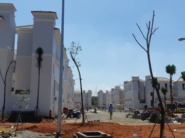 RUMAH MURAH MEWAH ADA KOLAM RENANG ALESHA VANYA PARK BSDCITY TOL AEON