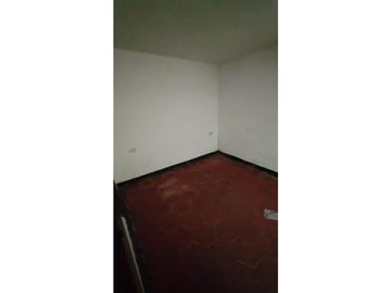 SE VENDE CASA DUPLEX GRANDE EN CUBA MUY CENTRAL