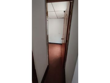 SE VENDE CASA DUPLEX GRANDE EN CUBA MUY CENTRAL