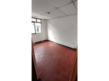 SE VENDE CASA DUPLEX GRANDE EN CUBA MUY CENTRAL