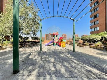 Departamento en Venta de 3 Dormitorios - Vitacura