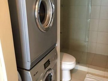 Rush Condominium 1BR Loft Condo for Sale in One Rockwell West Tower Rockwell Center Makati