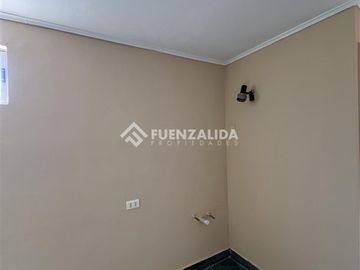 Casa en venta de 3 dorm. en Maipú