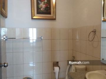For Rent 2BR Elegant Apartment at Aspen Residence