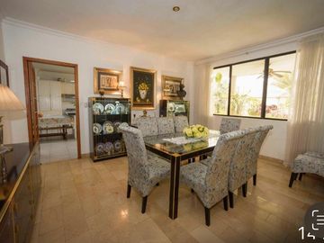 VENTA DE CASA SECTOR UEES