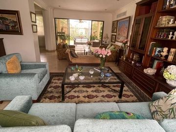 VENTA DE CASA SECTOR UEES