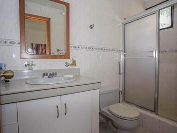 VENTA DE CASA SECTOR UEES