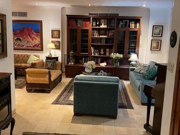 VENTA DE CASA SECTOR UEES