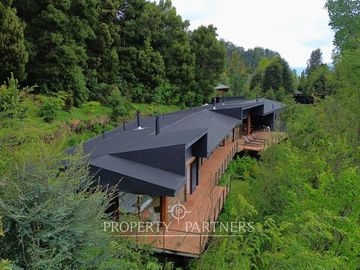Espectacular casa en el lago Calafquen