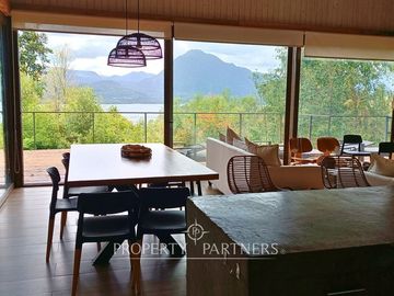 Espectacular casa en el lago Calafquen
