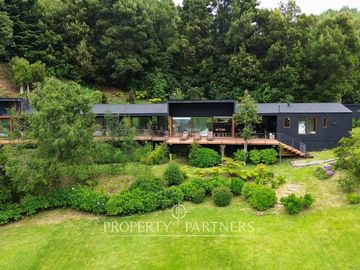 Espectacular casa en el lago Calafquen