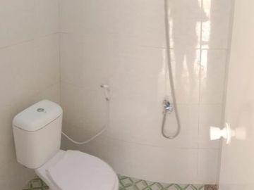 rumah hook murah gratis AC hanya 7 menit ke stasiun bojonggede bogor