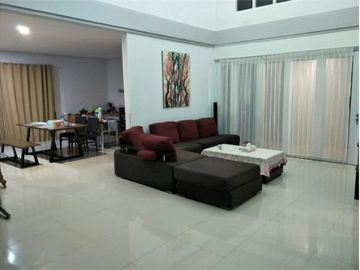 Dijual rumah hook sangat murah dekat RS di Taman sari