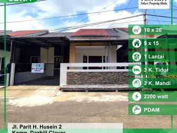 Rumah Parit Haji Husein 2, Pontianak, Kalimantan Barat