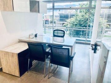 oficina en venta en santa barbara occidental-usaquén. Cod V1105094