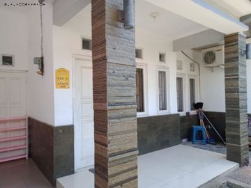 Rumah wisma permai Hadap timur