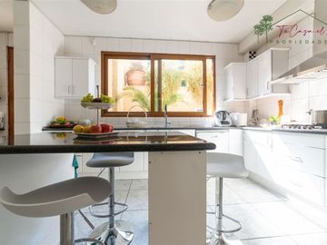 Casa en Venta en Mall Sport - Quinchamalí