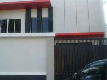 Gudang baru dijual di Kalibanteng .SIAP PAKAI ADA OFFICE