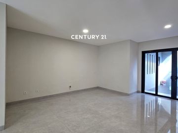 DIjual Rumah Baru Di The Green Cluster Venetia BSD Tangerang