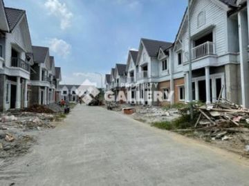 Villa Komplek Medan Resort City Tahap 4 Type Bergen - Deli Tua Medan