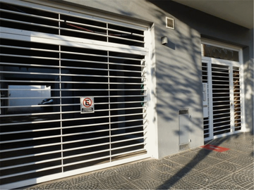Departamento en Venta en Caballito 3 ambientes 65 m2 + balcón y cochera, al frente - Espinosa 1100
