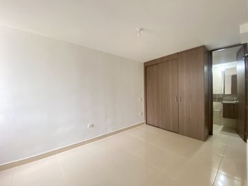 apartamento en arriendo/venta en puerta dorada. Cod V91468