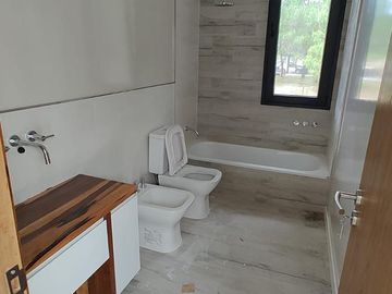 CASA A ESTRENAR DE CALIDAD PREMIUM