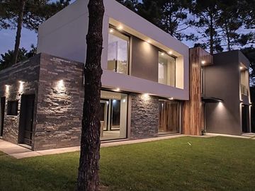 CASA A ESTRENAR DE CALIDAD PREMIUM