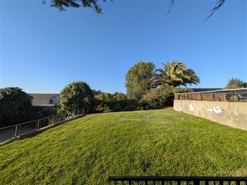 Casas y Piscina con vista al mar San Sebastian