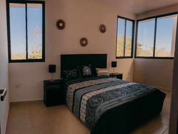 CASA EN VENTA EN PRIVADA RESIDENCIAL ZONA NORTE MERIDA YUCATAN