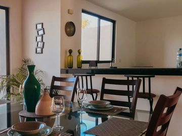 CASA EN VENTA EN PRIVADA RESIDENCIAL ZONA NORTE MERIDA YUCATAN