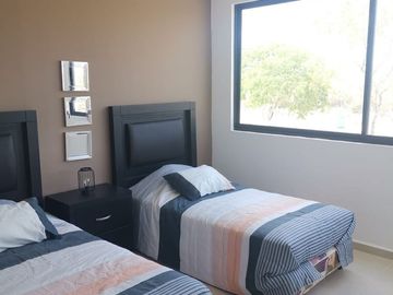 CASA EN VENTA EN PRIVADA RESIDENCIAL ZONA NORTE MERIDA YUCATAN