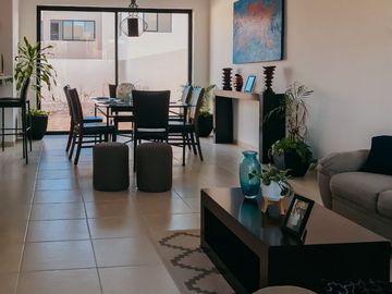 CASA EN VENTA EN PRIVADA RESIDENCIAL ZONA NORTE MERIDA YUCATAN