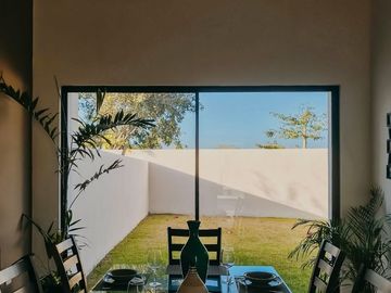 CASA EN VENTA EN PRIVADA RESIDENCIAL ZONA NORTE MERIDA YUCATAN