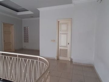 Rumah Hadap Taman di Villa Cinere Mas Tangerang Selatan Harga Menarik Nego Sampai Deal