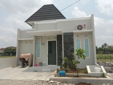 Dijual Rumah Limasan Modern 100 meter ke Jl.Jogja-Solo