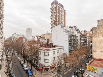 VENTA DEPARTAMENTO 4 AMBIENTES BELGRANO CON BALCON