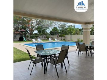 SE VENDE EN RESIDENCIAL PH VILLA TIVOLI - BRISAS DEL GOLF