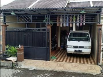 DIJUAL RUMAH JADE HAMLET MENGANTI GRESIK