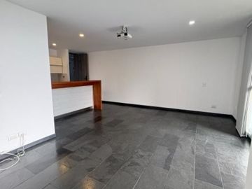 apartamento en venta en loma la esmeralda. Cod V6213