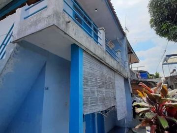 Kosan Lama Strategis Kurang Terawat Binong Batununggal Bandung