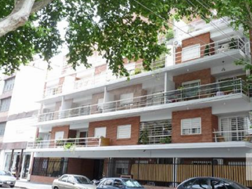 Impecable Departamentos 2 Amb en Venta, Acevedo 600