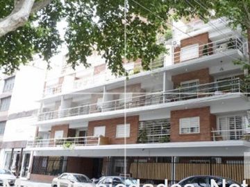Impecable Departamentos 2 Amb en Venta, Acevedo 600