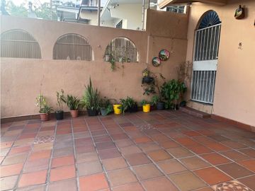 Venta de casa en Altos de Santa María GTA