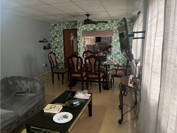 Venta de casa en Altos de Santa María GTA