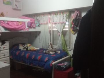 Casa PH en venta en Caseros